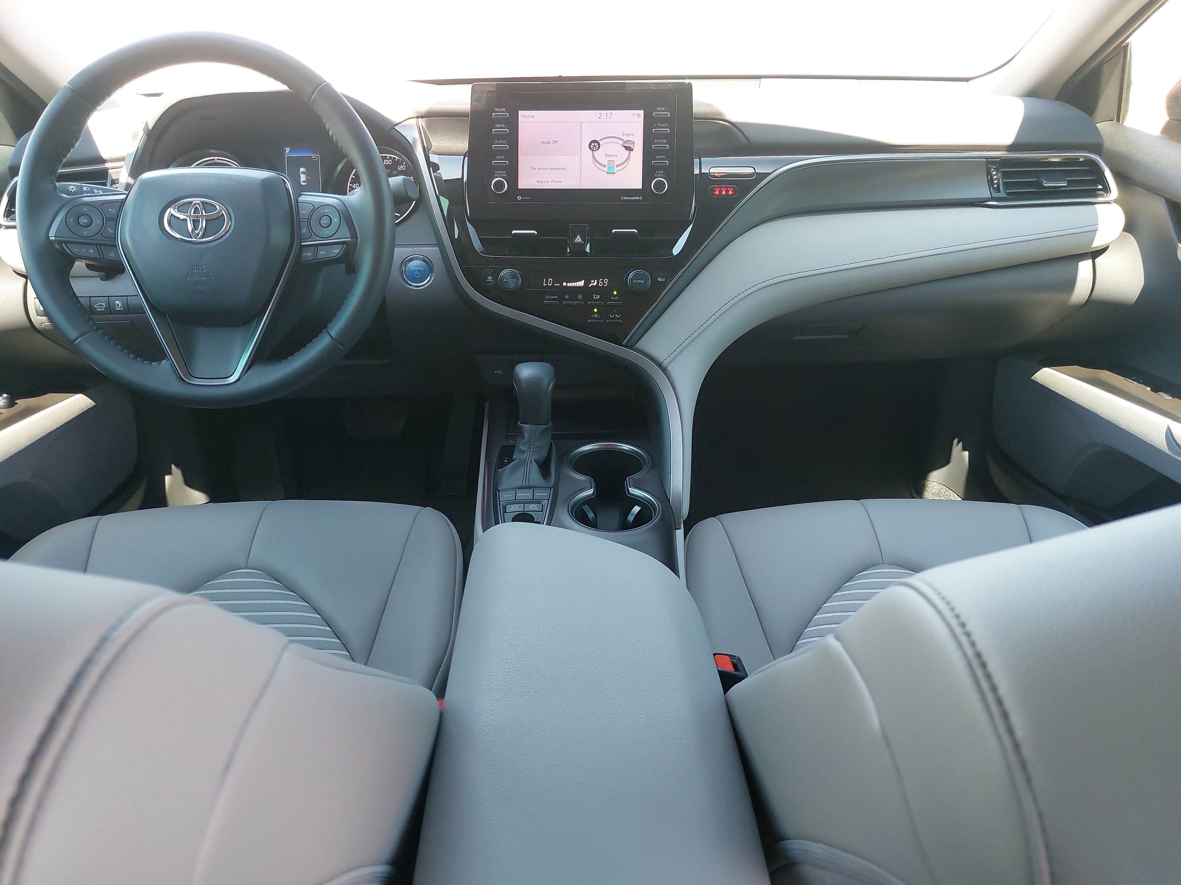 2022 Toyota Camry Hybrid